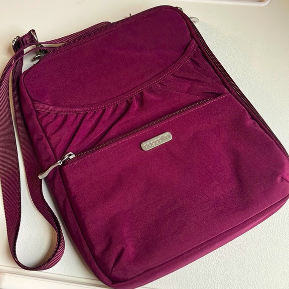 Baggallini Bags Baggallini Tablet Crossbody Bag Eggplant Color Nwot